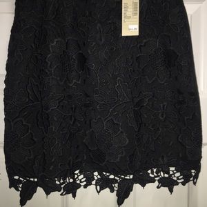 American Eagle Lace Skirt